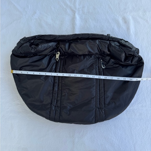 NWOT Kipling Black Women's Puffer Bag - Picture 4 of 5
